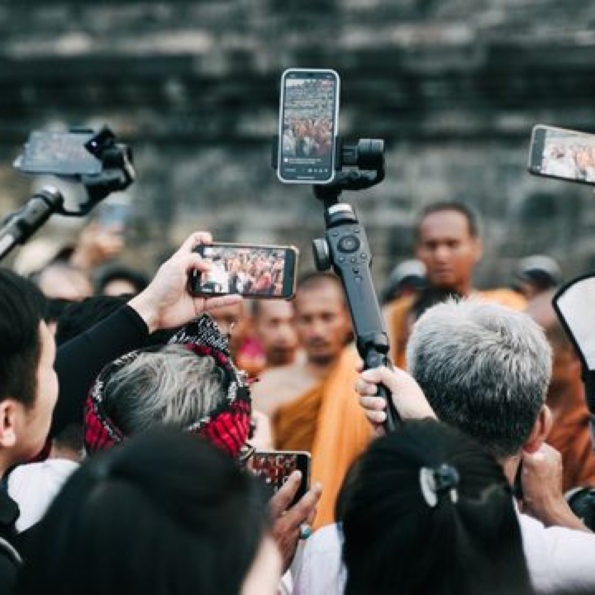 Infographic: Higher Airfares and Fewer Visitors to Southeast Asia